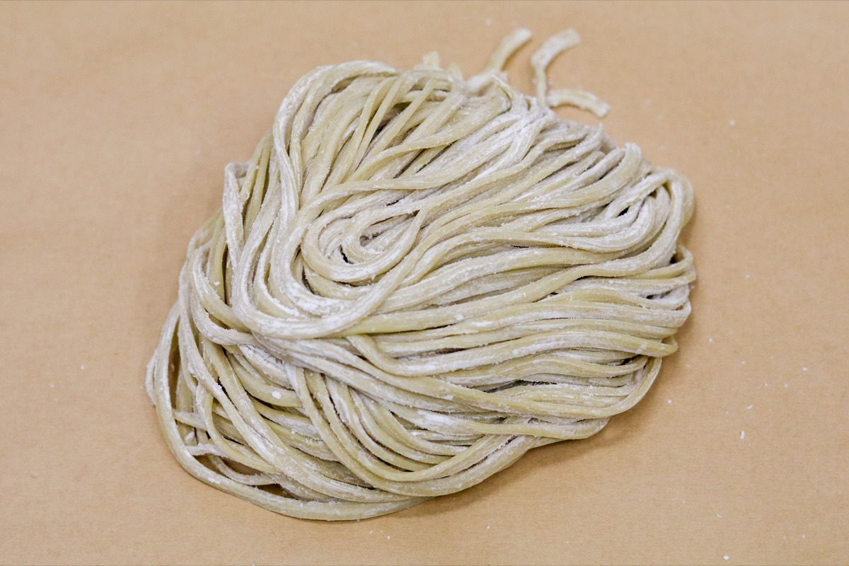 18番 超逆切り麺